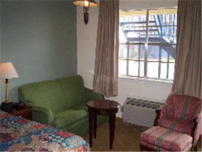 Somerville Inn And Suites Eksteriør billede